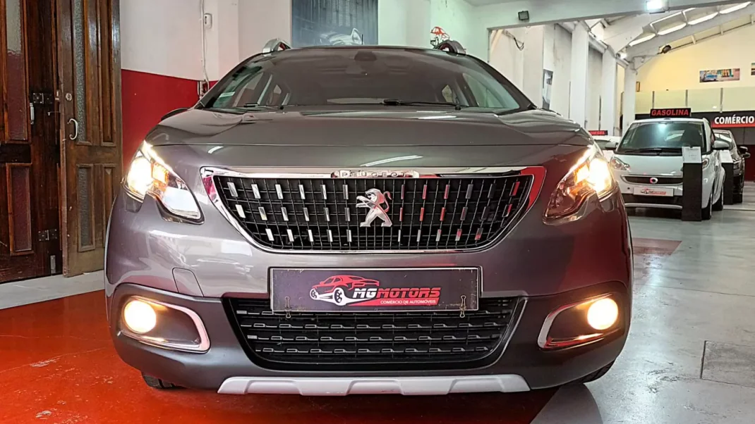 Peugeot 2008 2016 - 13750 EUR, 44423 km - AUTO.MOTO.pt - 44423km - foto 11 de 58