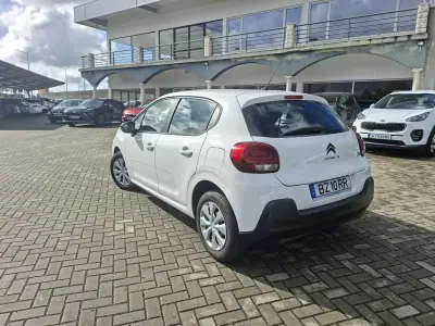 Citroën C3 2019 - 12000 EUR, 121500 km - AUTO.MOTO.pt - 121500km - foto 8 de 31