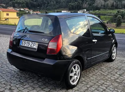 Citroën C2 2005 - 3999 EUR, 200000 km - AUTO.MOTO.pt - 200000km - foto 2 de 20