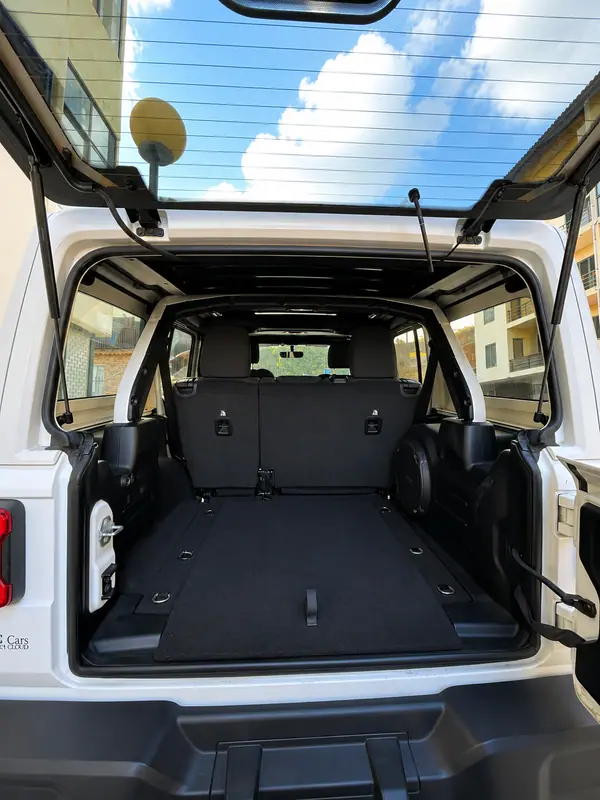 Jeep WRANGLER UNLIMITED SAHARA 4X4 2019 - 49500 EUR, 93000 km - AUTO.MOTO.pt - 93000km - foto 11 de 15