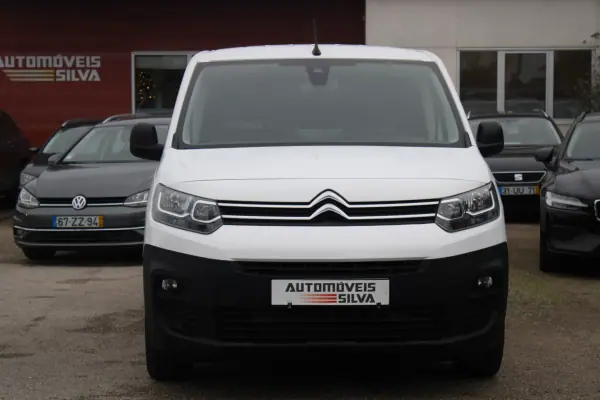 Citroën Berlingo 1.5 Bluehdi M Clube 102cv 2021 - 11990 EUR, 209000 km - AUTO.MOTO.pt - 209000km - foto 4 de 19