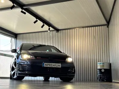 Volkswagen Golf 2015 - 24990 EUR, 162000 km - AUTO.MOTO.pt - 162000km - foto 23 de 58