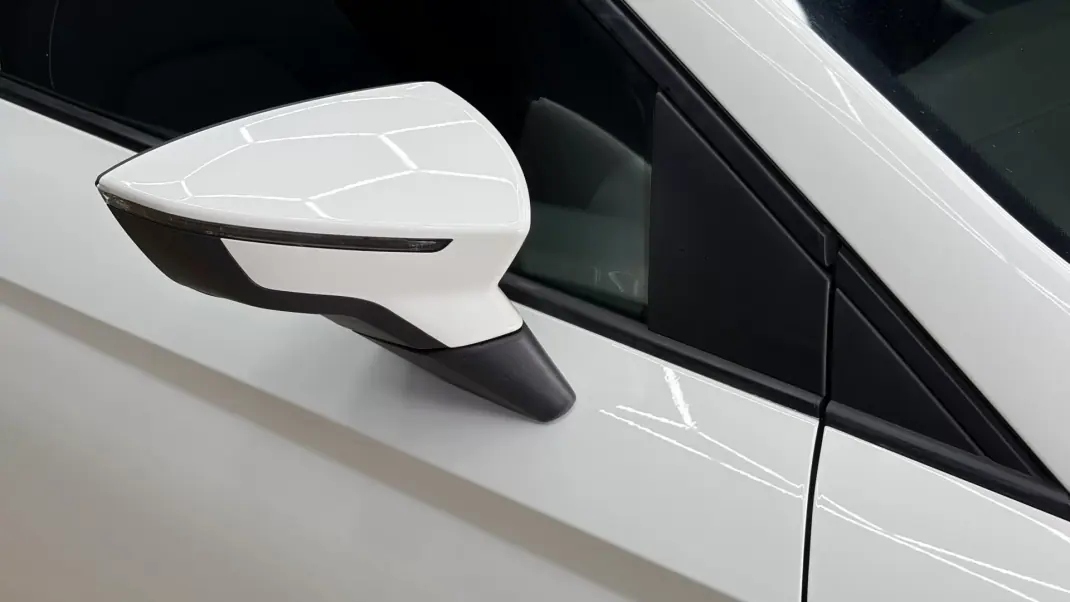 SEAT Ibiza 2023 - 14270 EUR, 50000 km - AUTO.MOTO.pt - 50000km - foto 5 de 38