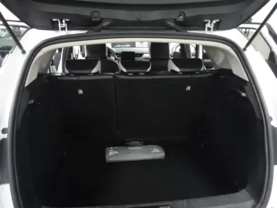 Renault Captur 2020 - 16500 EUR, 76000 km - AUTO.MOTO.pt - 76000km - foto 17 de 23