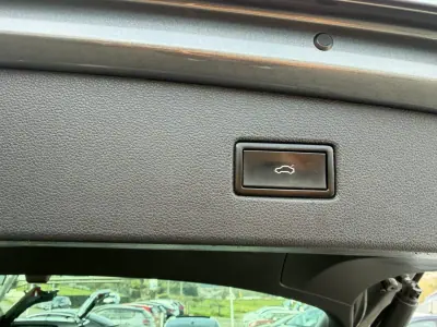 Volkswagen Tiguan 2017 - 19990 EUR, 165504 km - AUTO.MOTO.pt - 165504km - foto 21 de 21