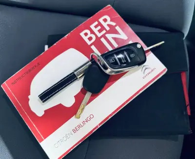 Citroën BERLINGO 1.6 BLUE HDI (Fibrada) 3L 100 CV 2015 - 6990 EUR, 257315 km - AUTO.MOTO.pt - 257315km - foto 27 de 27