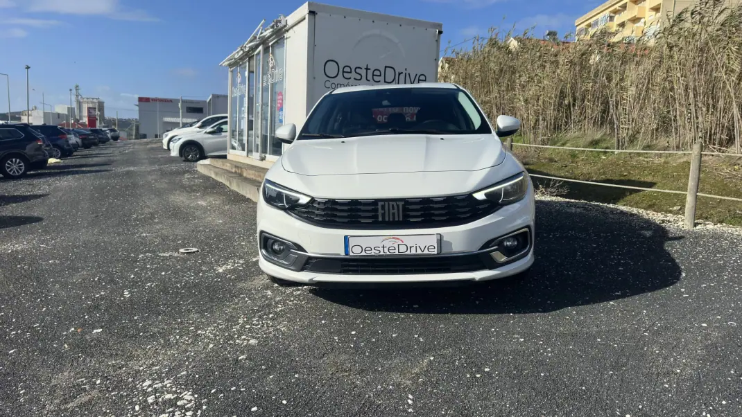 Fiat Tipo 2022 - 13490 EUR, 72000 km - AUTO.MOTO.pt - 72000km - foto 2 de 20