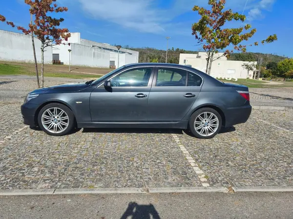 BMW 520 2008 - 7450 EUR, 289000 km - 289000km - foto 9 de 9