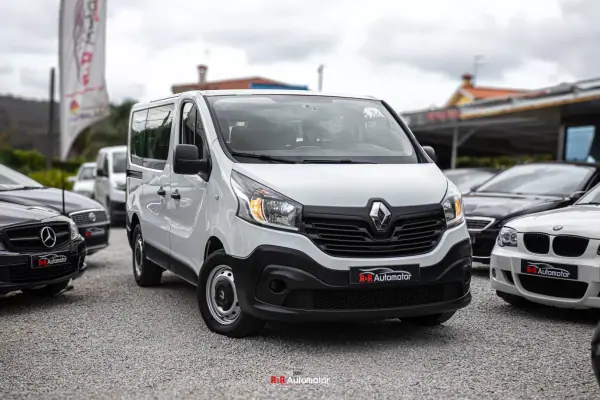 Renault Trafic 1.6dCi L1H1 9 Lugares NACIONAL 2016 Diesel