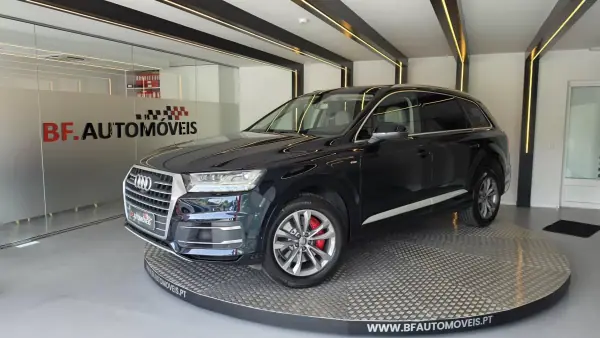 Audi Q7 2015 - 33900 EUR, 144656 km - AUTO.MOTO.pt - 144656km - foto 13 de 67