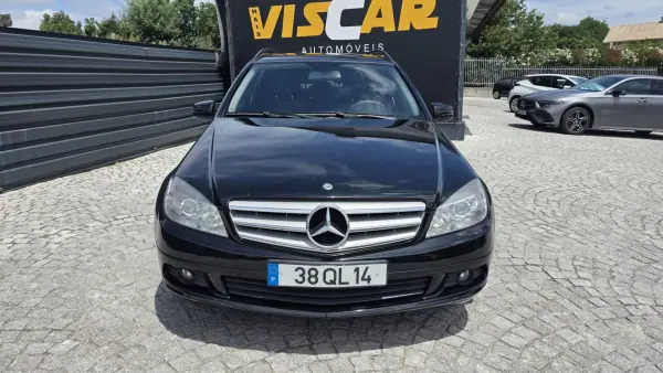 Mercedes-Benz C 200 2011 - 13890 EUR, 240000 km - AUTO.MOTO.pt - 240000km - foto 10 de 19