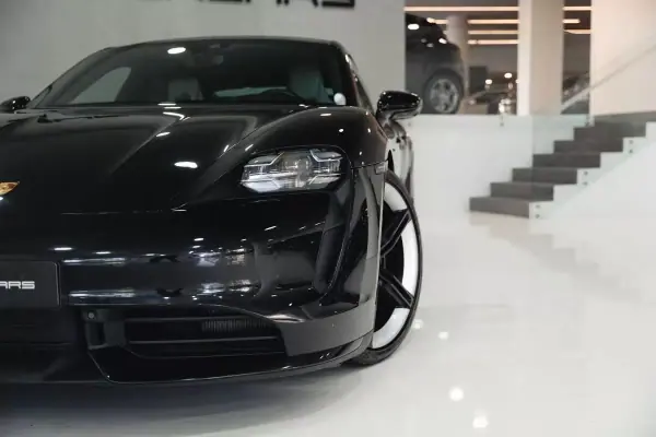 Porsche Taycan 2020 Elétrico
