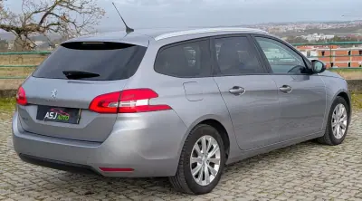 Peugeot 308 SW 2019 - 8500 EUR, 208333 km - AUTO.MOTO.pt - 208333km - foto 7 de 22