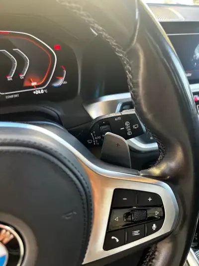 BMW 330 2019 - 30000 EUR, 206305 km - AUTO.MOTO.pt - 206305km - foto 24 de 43