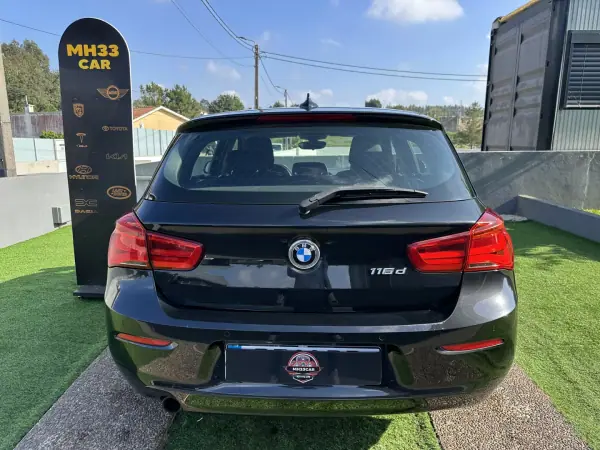 BMW 116 2016 - 12900 EUR, 220000 km - AUTO.MOTO.pt - 220000km - foto 9 de 53
