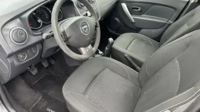 Dacia Sandero 2016 - 5950 EUR, 150000 km - AUTO.MOTO.pt - 150000km - foto 15 de 15