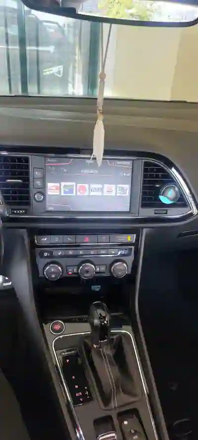 SEAT Leon ST 2017 - 23000 EUR, 198500 km - 198500km - foto 11 de 11