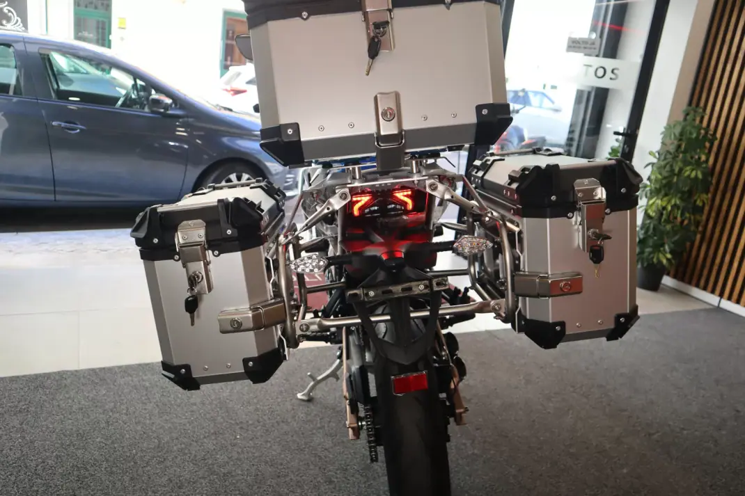 2026 - 5750 EUR, 1 km - AUTO.MOTO.pt - 1km - foto 8 de 14