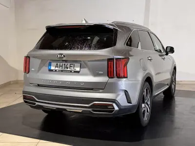 Kia Sorento 2021 - 37900 EUR, 116815 km - AUTO.MOTO.pt - 116815km - foto 5 de 31