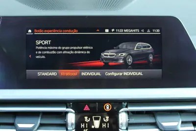 BMW 330e 2021 - 26400 EUR, 93627 km - AUTO.MOTO.pt - 93627km - foto 9 de 16