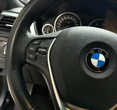 BMW 418 Gran Coupé 2015 - 16999 EUR, 227979 km - 227979km - foto 18 de 23