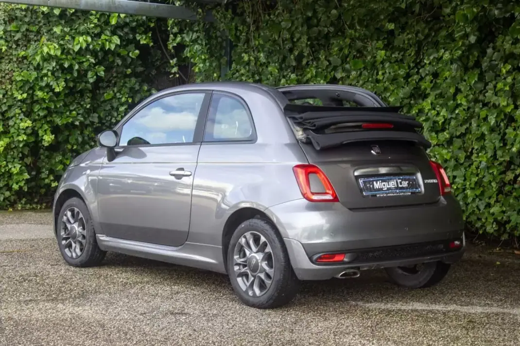 Fiat 500C 2021 - 11900 EUR, 110000 km - AUTO.MOTO.pt - 110000km - foto 11 de 17