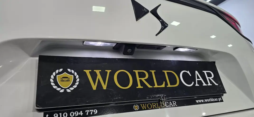 DS DS7 Crossback 2019 - 20990 EUR, 170000 km - AUTO.MOTO.pt - 170000km - foto 24 de 59