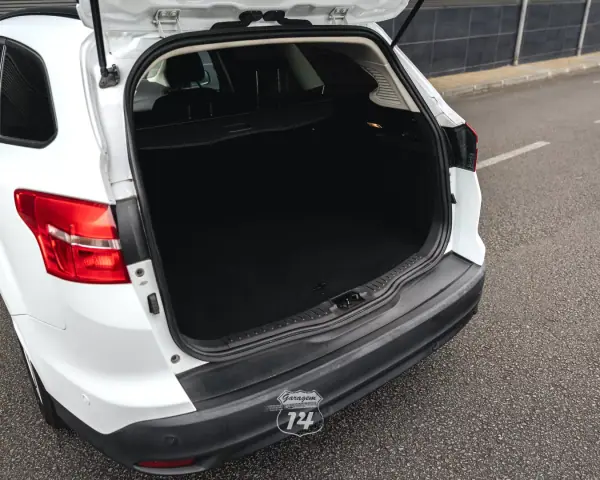Ford Focus SW 2018 - 11990 EUR, 127080 km - AUTO.MOTO.pt - 127080km - foto 47 de 48