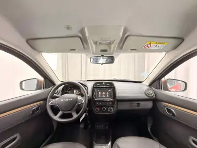 Dacia Spring 2023 - 12250 EUR, 21000 km - 21000km - foto 10 de 19