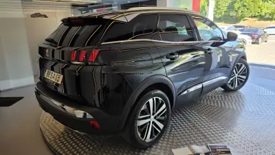 Peugeot 3008 2016 - 19900 EUR, 132132 km - AUTO.MOTO.pt - 132132km - foto 23 de 62