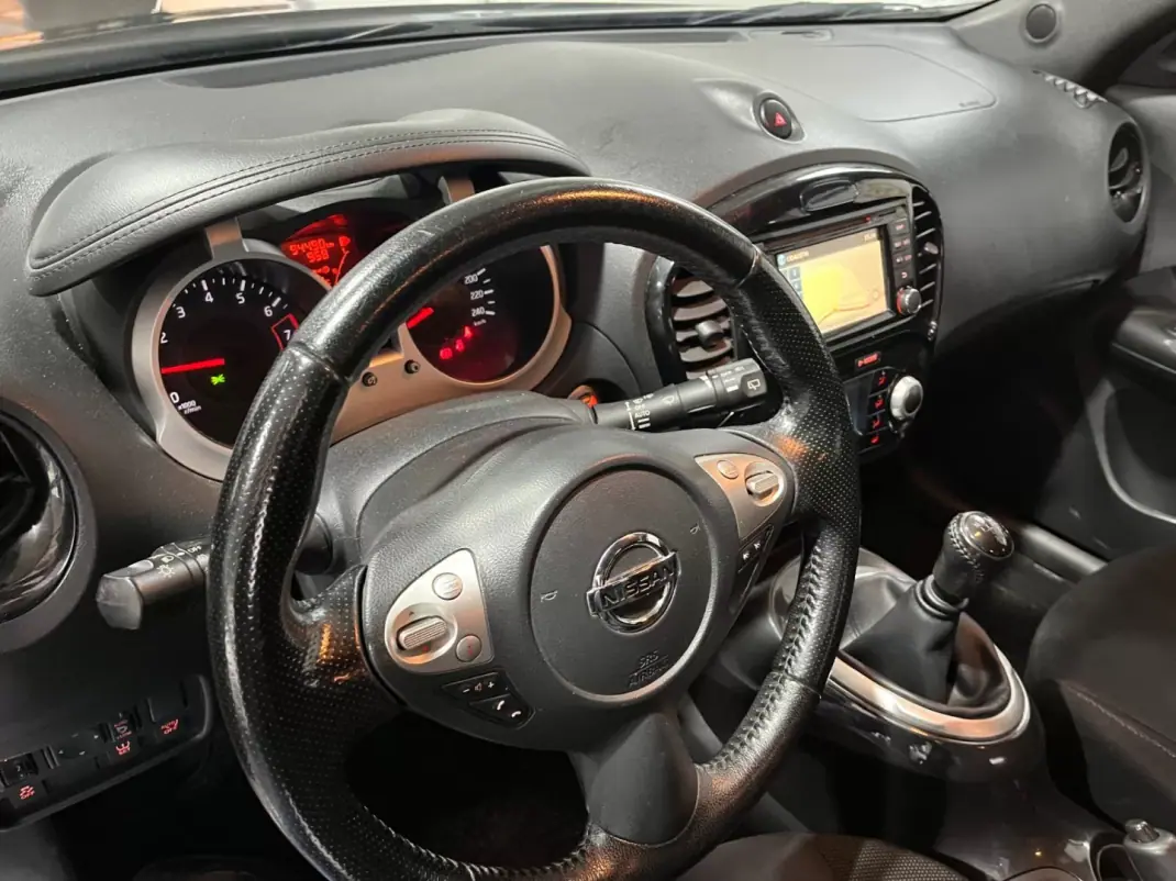 Nissan Juke 2016 - 10999 EUR, 94021 km - AUTO.MOTO.pt - 94021km - foto 10 de 20
