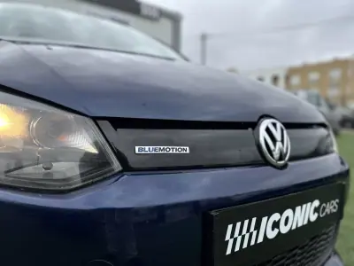 Volkswagen Polo 2010 - 7490 EUR, 151000 km - AUTO.MOTO.pt - 151000km - foto 8 de 30