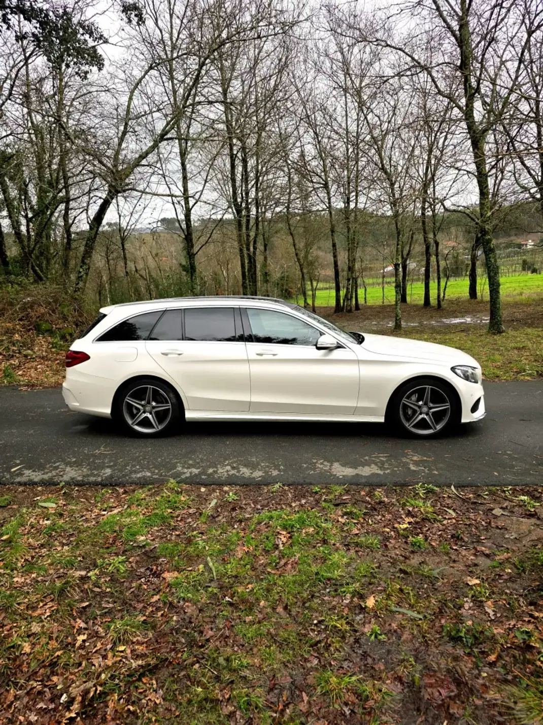 Mercedes-Benz C 220 2014 - 19990 EUR, 215000 km - AUTO.MOTO.pt - 215000km - foto 7 de 26
