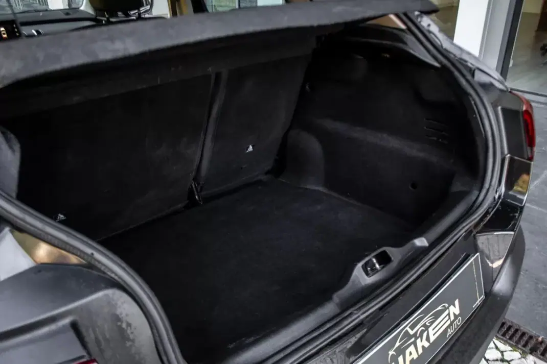 Citroën C4 Cactus 2019 - 9790 EUR, 189313 km - AUTO.MOTO.pt - 189313km - foto 29 de 41