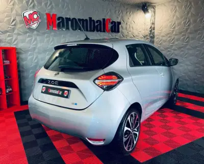 Renault Zoe 2021 - 21990 EUR, 60654 km - AUTO.MOTO.pt - 60654km - foto 6 de 26