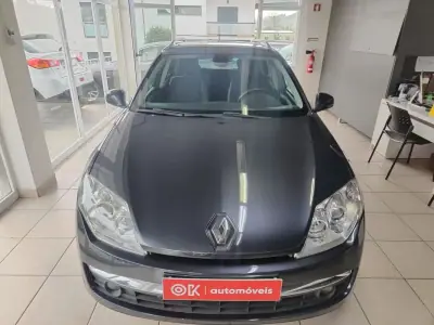 Renault Laguna Break 2009 - 8450 EUR, 105000 km - AUTO.MOTO.pt - 105000km - foto 4 de 35