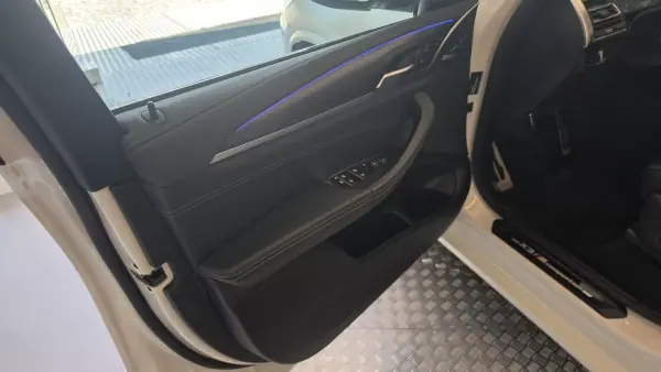 BMW X3 M 2023 - 89900 EUR, 34807 km - AUTO.MOTO.pt - 34807km - foto 39 de 68