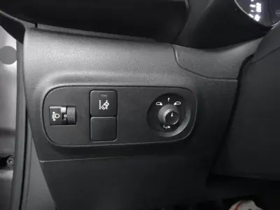 Citroën C3 2018 - 8990 EUR, 97000 km - AUTO.MOTO.pt - 97000km - foto 17 de 22