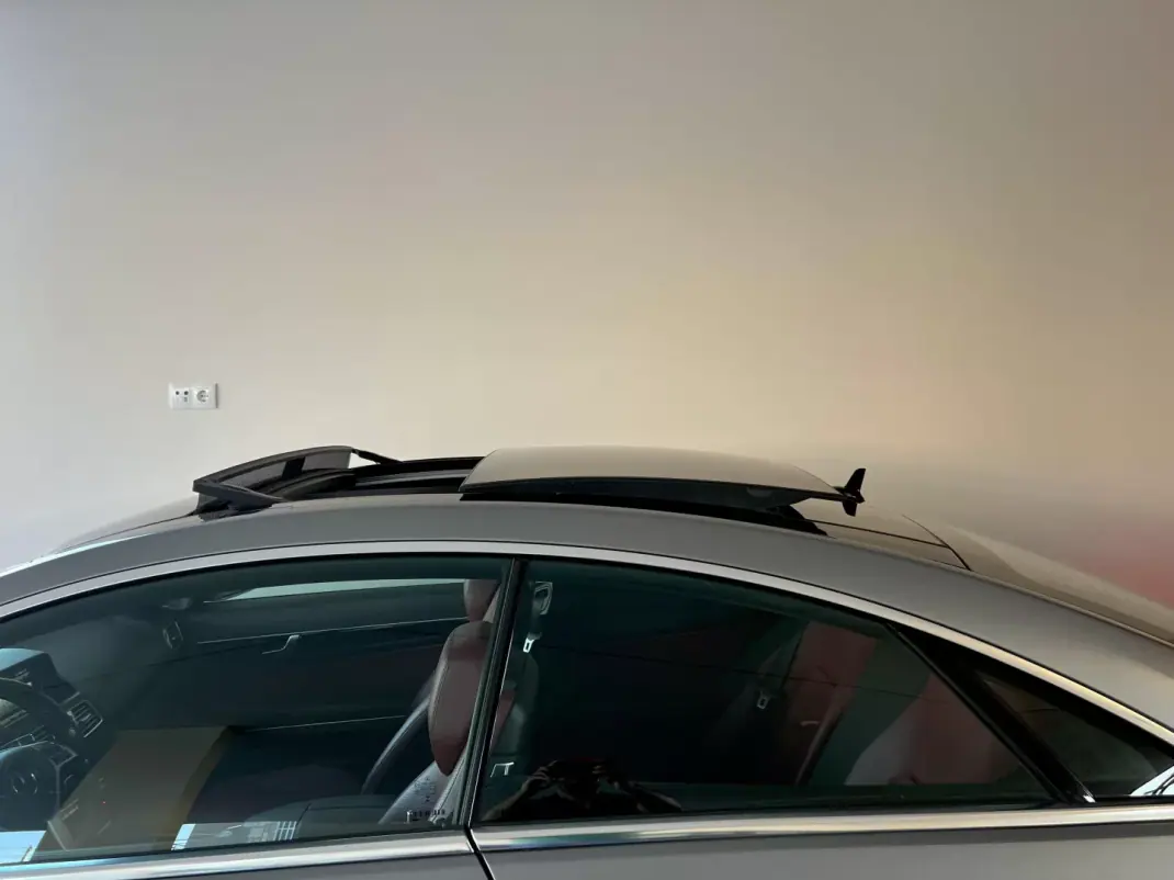 Mercedes-Benz E 220 2015 - 24999 EUR, 161900 km - AUTO.MOTO.pt - 161900km - foto 40 de 135