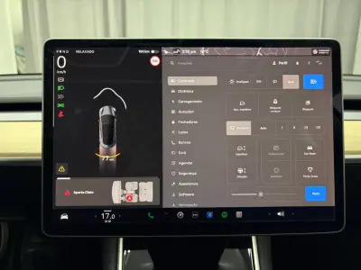 Tesla Model 3 2019 - 24500 EUR, 118000 km - AUTO.MOTO.pt - 118000km - foto 15 de 19