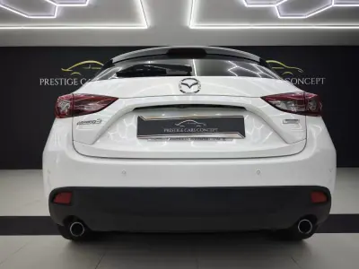 Mazda 3 2016 - 12450 EUR, 207205 km - AUTO.MOTO.pt - 207205km - foto 13 de 40