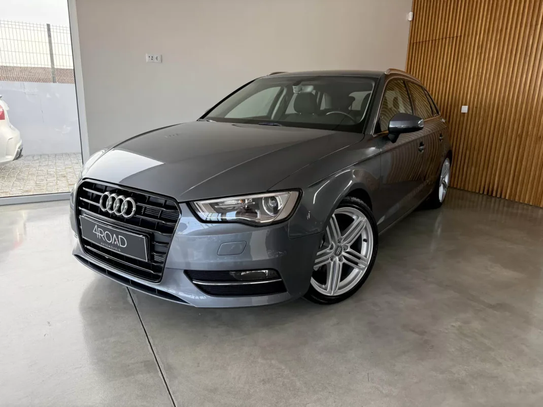 Audi A3 Sportback 2016 - 16000 EUR, 158000 km - AUTO.MOTO.pt - 158000km - foto 1 de 94