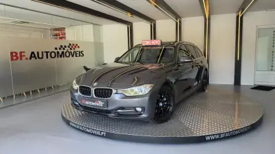 BMW 320 2013 - 12500 EUR, 218911 km - AUTO.MOTO.pt - 218911km - foto 13 de 56