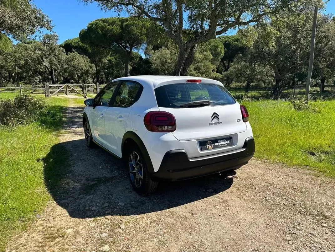 Citroën C3 2018 - 10950 EUR, 128000 km - AUTO.MOTO.pt - 128000km - foto 4 de 12