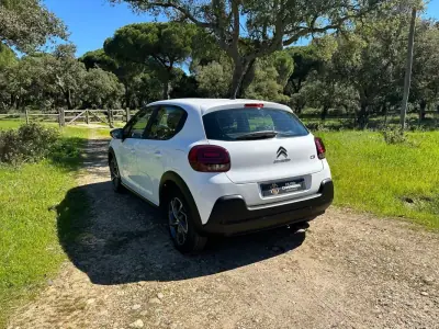 Citroën C3 2018 - 10950 EUR, 128000 km - AUTO.MOTO.pt - 128000km - foto 4 de 12