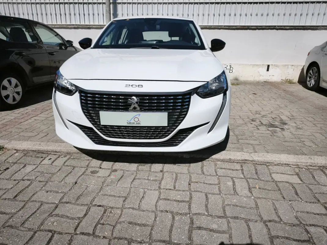 Peugeot 208 2022 - 13900 EUR, 66550 km - 66550km - foto 2 de 14