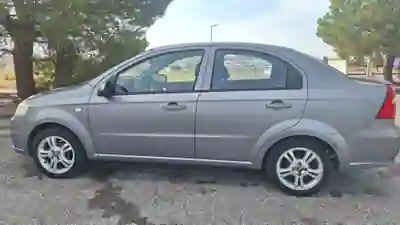 Chevrolet Aveo 2012 — foto 3 de 6