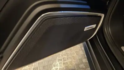 Porsche Panamera Sport Turismo 2018 - 71900 EUR, 135500 km - AUTO.MOTO.pt - 135500km - foto 31 de 49