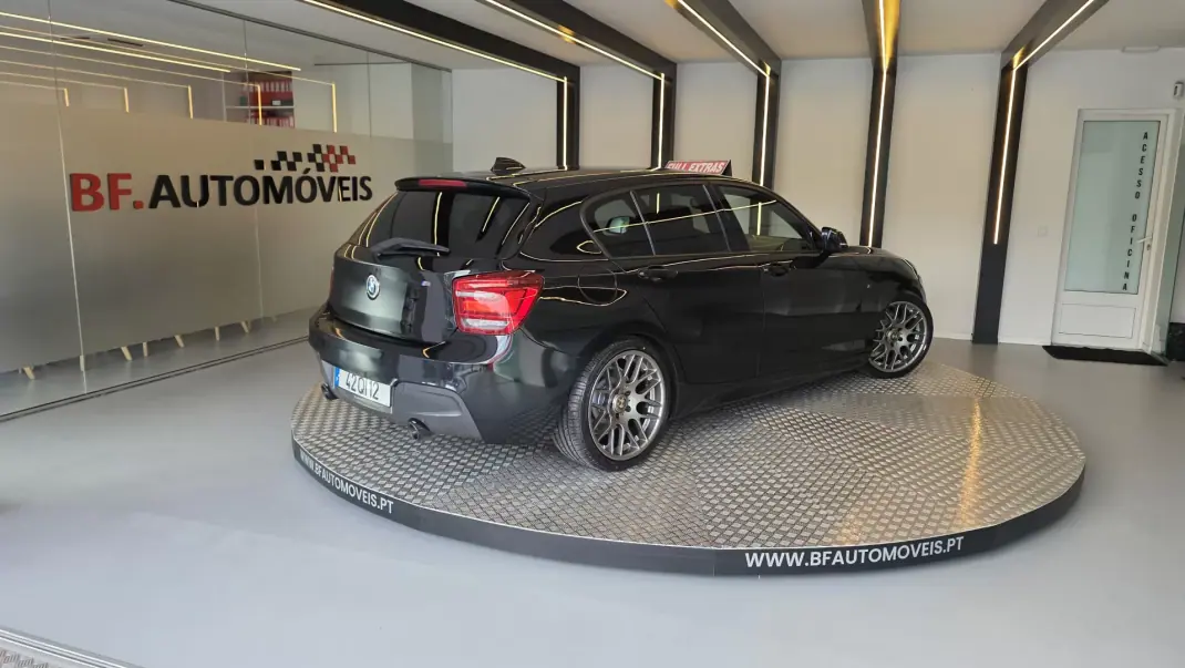 BMW 118 2012 - 15500 EUR, 166110 km - AUTO.MOTO.pt - 166110km - foto 4 de 61