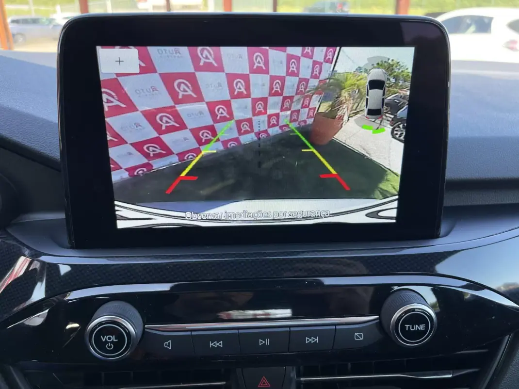 Ford Kuga 2022 - 17990 EUR, 85480 km - AUTO.MOTO.pt - 85480km - foto 17 de 22